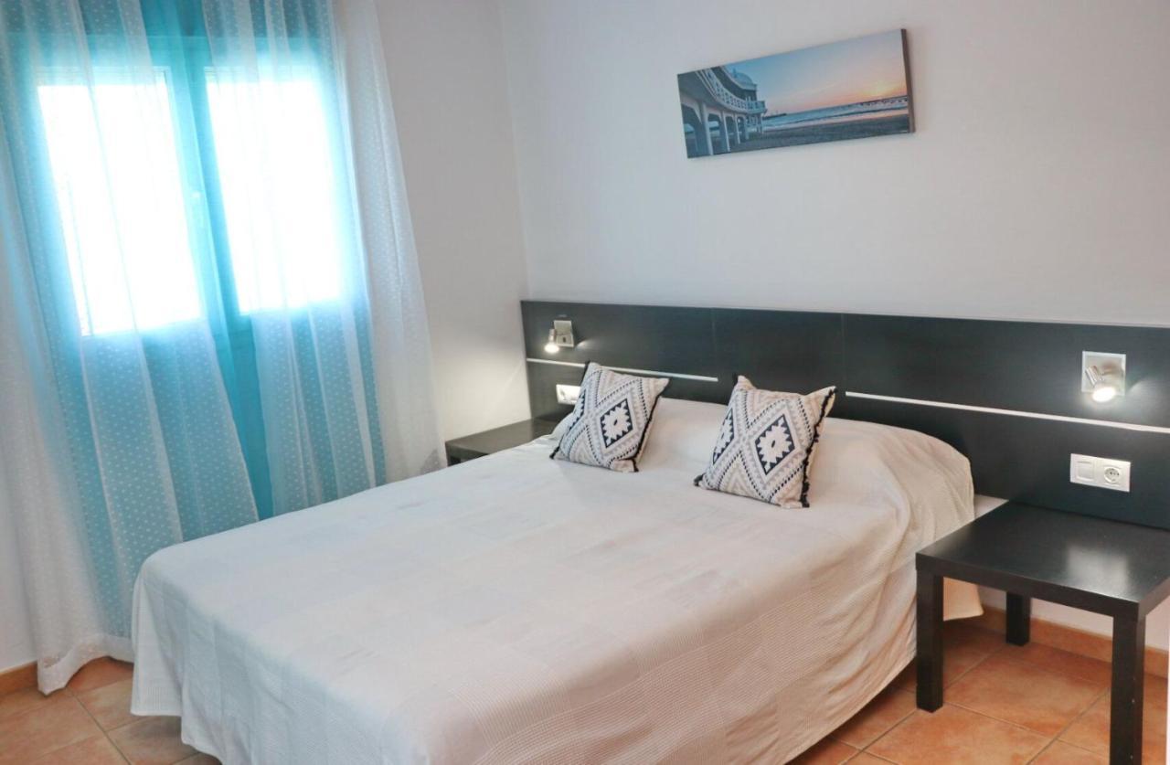 Apartamento Bateles كونيل ذي لا فرونتيرا المظهر الخارجي الصورة